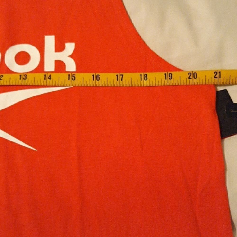 New Reebok Women’s Tank Top - Picture 6 of 7